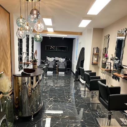 Salon De Coiffure 8ème Art, Salon de Coiffure à Fouilloy
