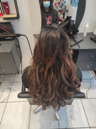 LVD Coiffure, Salon de Coiffure à Poissy