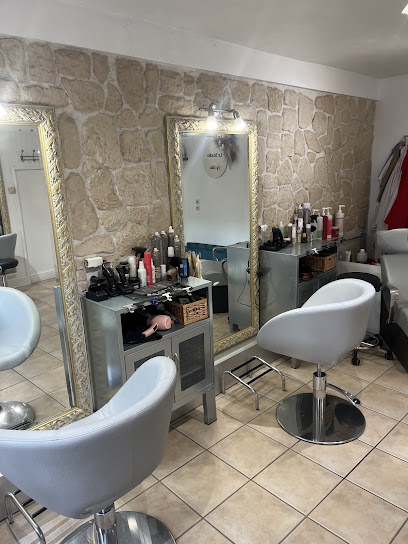 Le Studio By Chloé Coiffeur à Villard-de-Lans