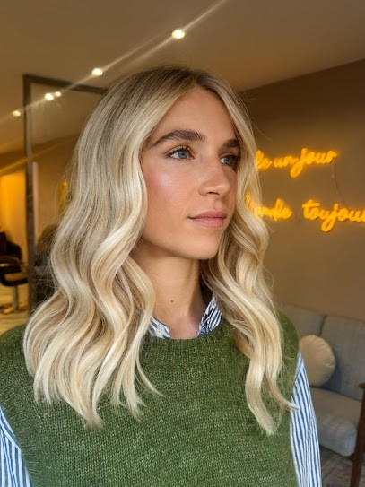 By Blondie, Salon de Coiffure à Cavaillon