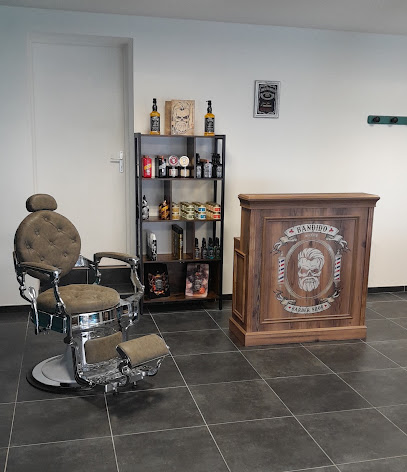 L'émi-Sphère Wormhout, Barbier à Wormhout