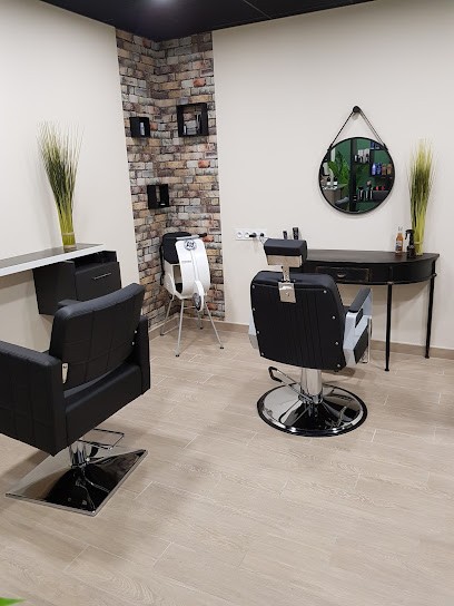 L Atelier D Emy, Salon de Coiffure au Plessis-Grammoire