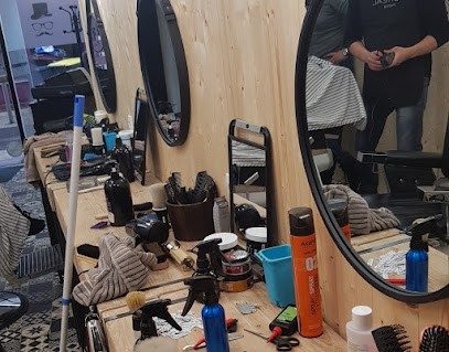 The Best Coiffure chez Reda, Salon de Coiffure à Niort