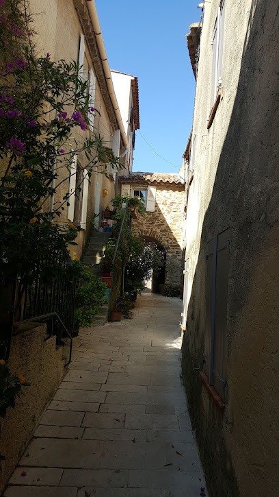Andre Carepa Alexandra, Salon de Coiffure à Ramatuelle