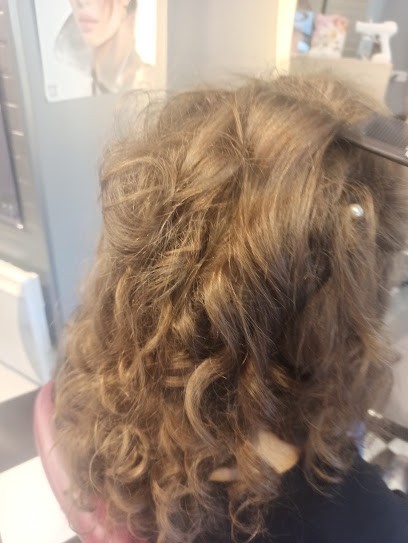 abc coiffure, Salon de Coiffure à Compiègne