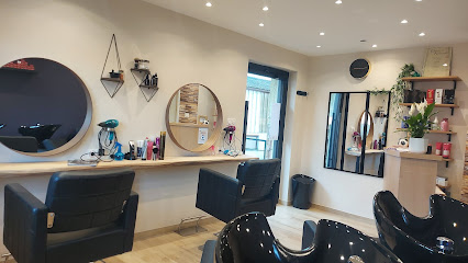 Le Salon De Céline, Coiffeur à Gildwiller
