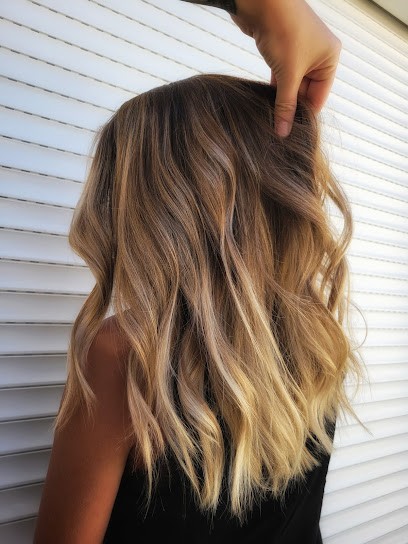 Lame Vagabonde ~ Coiffeur Coloriste Spécialiste à Domicile., Coiffeur à Domicile à Mauguio