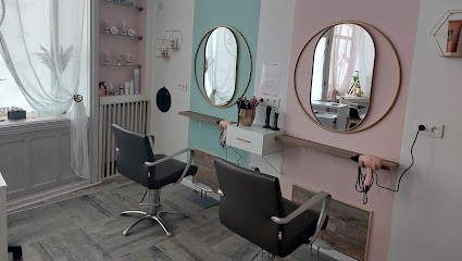 L'Atelier De Lyna, Salon de Coiffure à Cherveix-Cubas