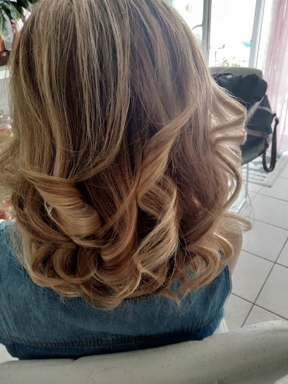 Coiffure Corinne énergie beauté, Coiffeur à Domicile à Frontignan