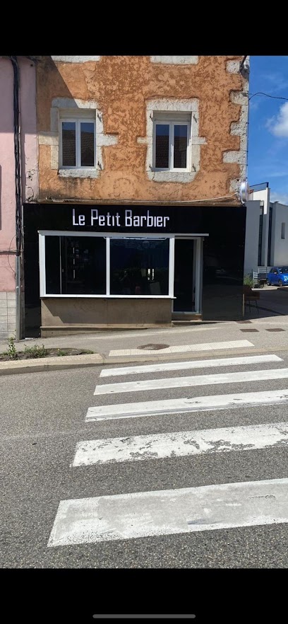 Le Petit Barbier Coiffeur à Valserhône