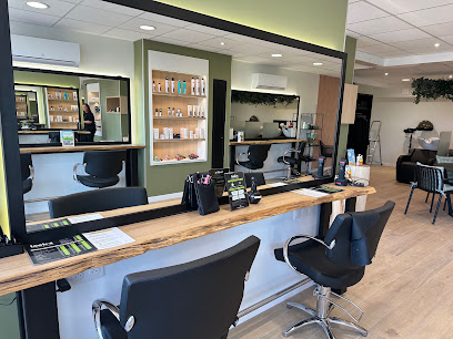Look's - Les Salons De Coiffure - Hennebont - Sans Rdv - Non Stop 6J/7 Coiffeur à Hennebont