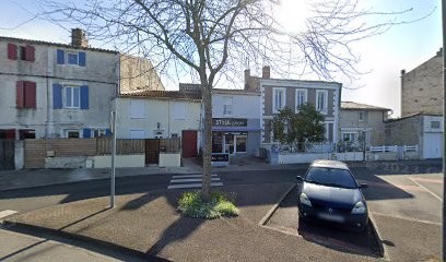 Gauffriaud Catherine Anne Renee Agnes Núe Bernard, Salon de Coiffure à Niort