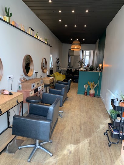 Boulevard 93, Salon de Coiffure à Lyon 04