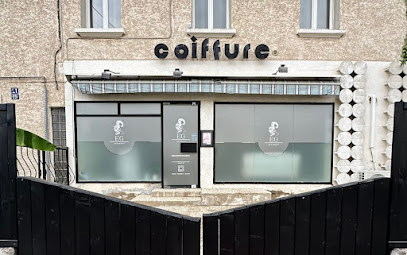 Eg Hair Beauty (Salon De Coiffure ) Coiffeur à Vénissieux