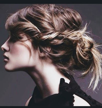Coiffure à Domicile 64 , Aïnhoa ( Intervient Sur Un Rayon De 30 Kilomètres), Coiffeur à Domicile à Ainhoa
