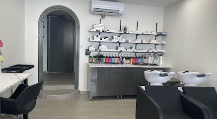 Feeling By Laure Et Vic, Salon de Coiffure à Roanne