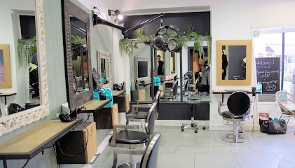 Salon De Coiffure Créa'Tif, Salon de Coiffure à Mauléon