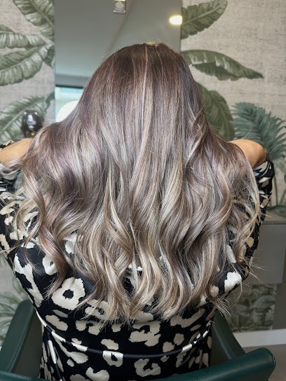 Côté salon, Salon de Coiffure à Châteaurenard