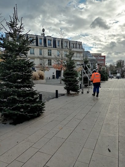 Frequence Beauté Coiffure, Salon de Coiffure à Maisons-Alfort
