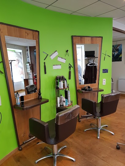 L.M Coiffure, Salon de Coiffure à Saint-Paul-en-Jarez