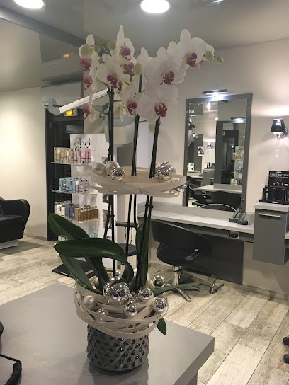 L'Atelier Coiffure, Salon de Coiffure à Nogent