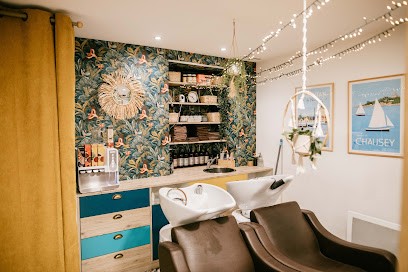 Au Salon De Pauline, Salon de Coiffure au Mesnilbus