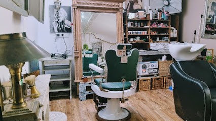 Stash, Barbier à Allauch