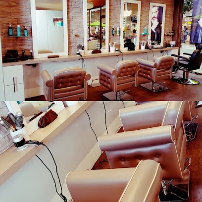 Lounge Coiffure, Salon de Coiffure à Pont-l'Évêque