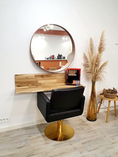 Elodie B, Salon de Coiffure à Martigues