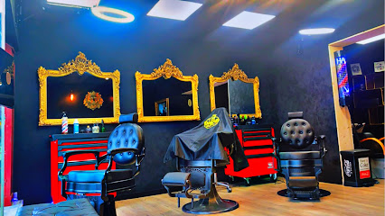 Barbier Et Salon Coiffure - Omar Barber Shop Bethune Coiffeur à Béthune