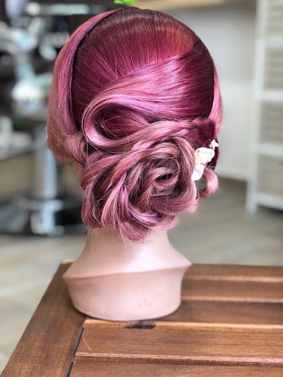 Karukéra Coiffure, Salon de Coiffure à Monein