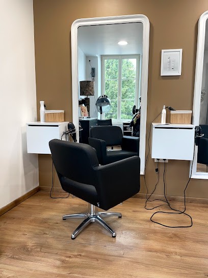 Atelier Créateur, Salon de Coiffure à Bar-sur-Aube