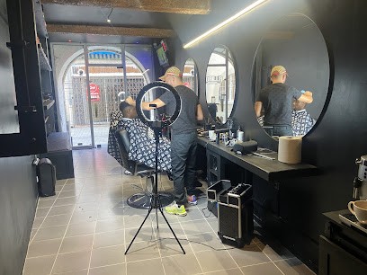 Le Confort à L'ancienne, Salon de Coiffure à Castelnaudary