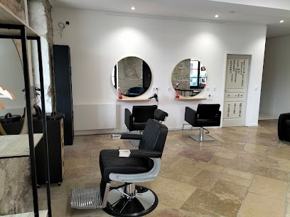 L'atelier By Stéphanie, Salon de Coiffure à Entre-deux-Guiers