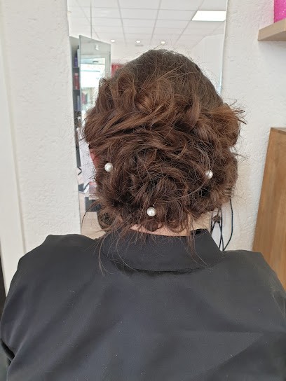 Sophie G Coiffure coiffeur combourg, Salon de Coiffure à Combourg