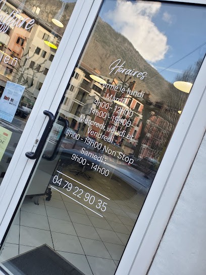 Espace Coiffure, Salon de Coiffure à Moûtiers