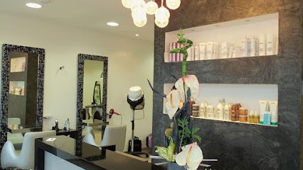 LE LOFT, Salon de Coiffure à Thoiry