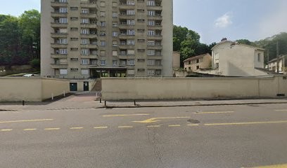 Saleur Corinne, Coiffeur à Domicile à Nancy