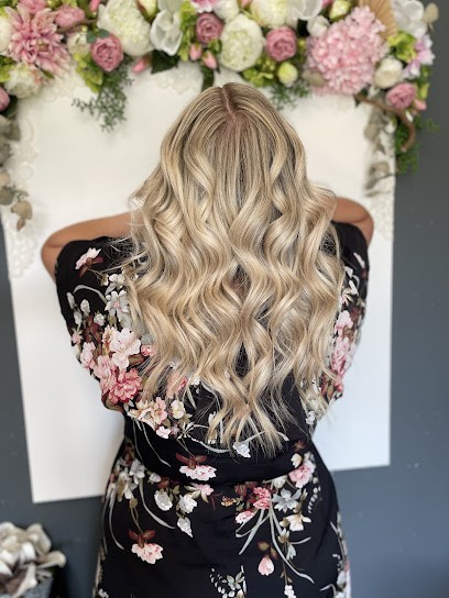 DMArtcoiffure, Salon de Coiffure à Saint-Mitre-les-Remparts