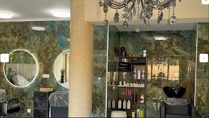 Elyssa Beauté Coiffeur à Marseille 14