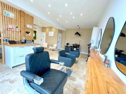 En Aparté Coiffeur à Beaufort-en-Anjou