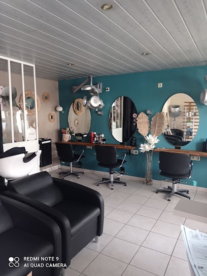 2 Mèches Avec Vous, Salon de Coiffure au Folgoët