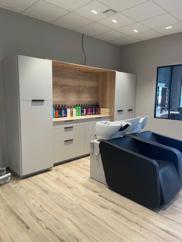 Un Hair D'aveyron Coiffeur à Pont-de-Salars