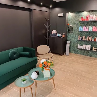 Prise de Tête, Salon de Coiffure à Dax