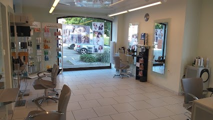 Coiffure Idéal Tiff, Salon de Coiffure à Waldighofen