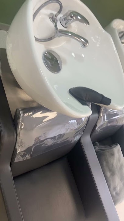 Céline Coiffure, Salon de Coiffure à Ferrière-la-Grande