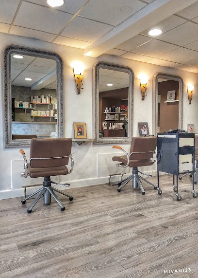 Kersuzan Renaud Christine, Salon de Coiffure à Locminé