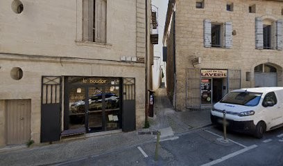 Le Boudoir De Yonnel, Salon de Coiffure à Uzès