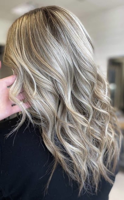 CARRE 23 - Maison De Coiffure, Salon de Coiffure à Plédran