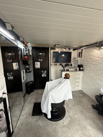 2Z'cut Barbershop, Barbier à Bellot
